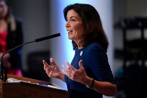 Gov. Hochul Solidifies Lead Over Lee Zeldin in Latest Poll - The New ...