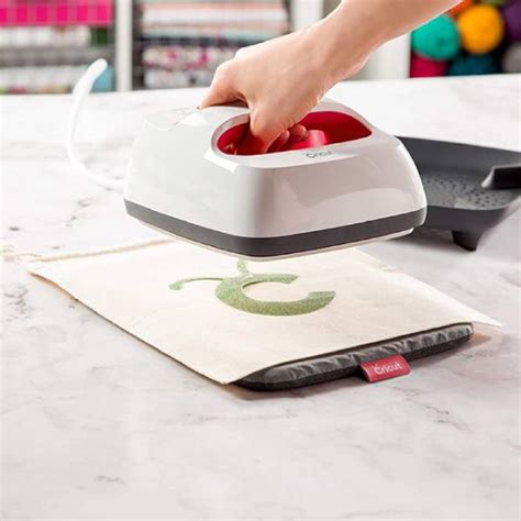 Cricut Easy Press Mat - Strong, Durable And Heat-Resistant