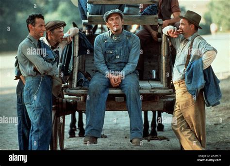 Lennie of mice and men hi-res stock photography and images - Alamy