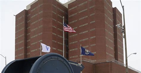 Macomb County Jail inmates could be released due to overcrowding