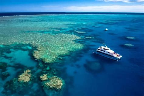 Cairns Reef Tours - Cairns - Tourism Town - Find & book authentic experiences in Cairns