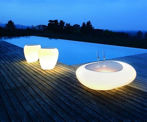 Kos Coffee Table with Light » | Modern coffee tables, Coffee table, Modern lighting