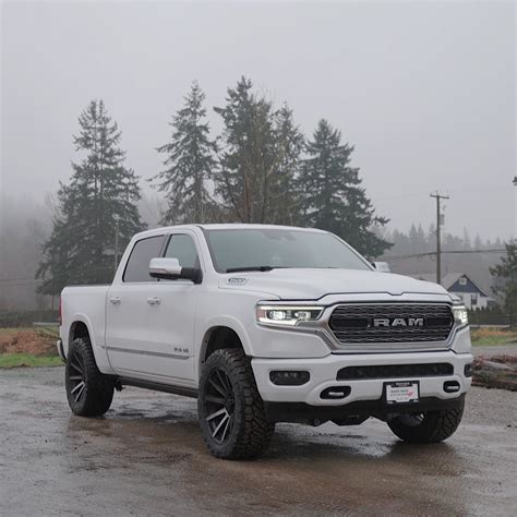 2022 Dodge Ram 1500 Lifted White