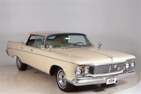 1963 Chrysler Imperial | Volo Museum