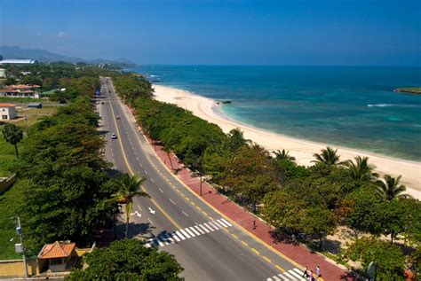 Public Health in Puerto Plata, Dominican Republic defends restrictions on beaches and boardwalk