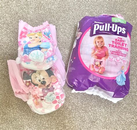 Huggies Pull-Ups Training Pants Size M in South Staffordshire for £1.00 for sale | Shpock