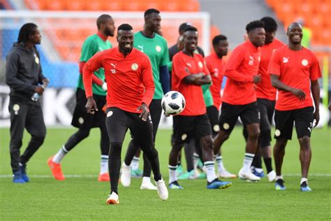 Senegal players show off fantastic dancing preparations in training for Japan World Cup clash