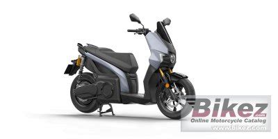 2023 Seat MO 125 Performance specifications and pictures