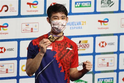 Loh Kean Yew becomes first Singaporean to win World Championship men's ...