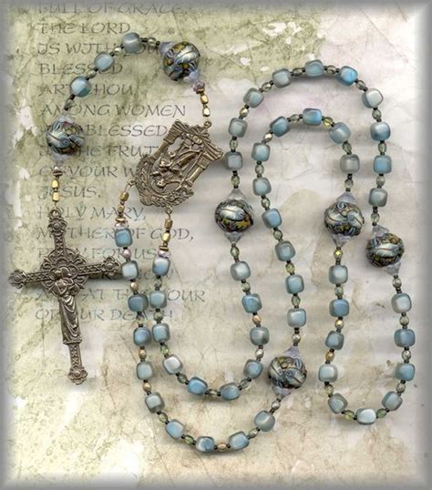 Rosary Workshop: Service - How to make Rosaries | Religious jewelry ...