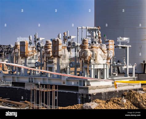 Oil and Gas Plant under construction Stock Photo - Alamy