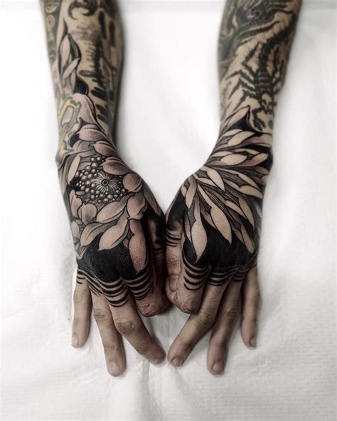 Details more than 72 japanese sleeve tattoo black and grey latest - in ...