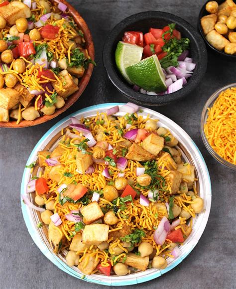 Street Style Aloo Chana Chaat | Chickpea Potato Salad Recipe | Recipe | Aloo recipes, Chana ...