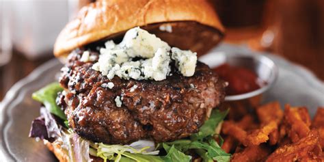 Gourmet Burger Recipes to Try at Home