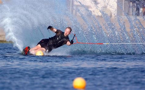 Water Skiing Wallpaper - WallpaperSafari