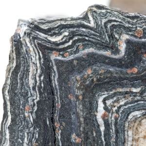 Rock 366 : Day 12 : Garnet Hornblende Schist