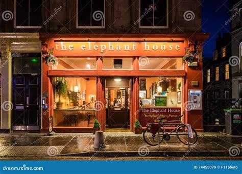 The Elephant house cafe editorial stock image. Image of european - 74455079