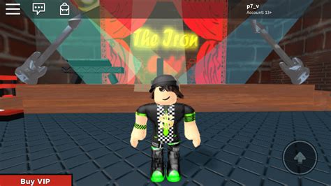 Un avatar classique (avec Shaggy 2.0) dans un lieu classique : r/roblox