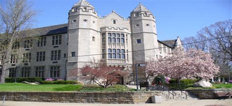 Youngstown State University | Overview | Plexuss.com