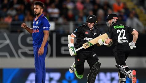 India vs New Zealand 1st ODI HIGHLIGHTS: Latham, Williamson hand NZ 7-wicket win as hosts take 1 ...