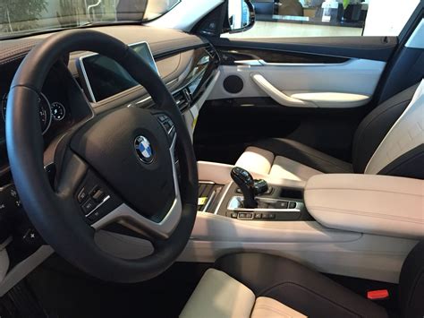 BMW X6 black and white interior 😍 | Bmw white, Bmw, Bmw x6