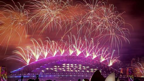 New Year’s Eve 2023: Australians react to Sydney, Melbourne, Brisbane ...