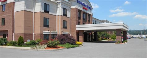 Hotel in Downtown Morgantown, West Virginia | SpringHill Suites Morgantown