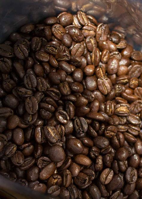 What is Robusta Coffee? Robusta vs Arabica: 12 Differences | EnjoyJava