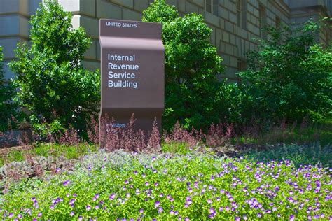 Sign For Internal Revenue Service Free Stock Photo - Public Domain Pictures