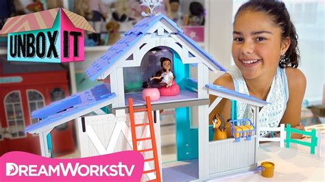 Spirit Riding Free Barn Playset, By Just Play | eduaspirant.com