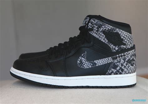 Air Jordan 1 "Snakeskin" WMNS Release Info | SneakerNews.com