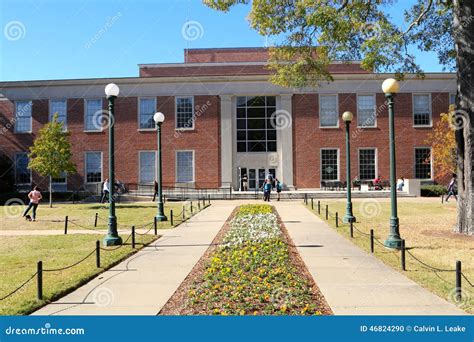 Ole Miss Library editorial image. Image of manning, colleges - 46824290