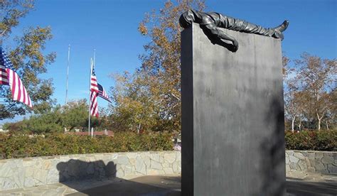 Riverside National Cemetery employee receives President’s Award for ...