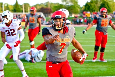 Ferris State's Jayru Campbell wins 2018 Harlon Hill Trophy as DII Football Player of the Year ...