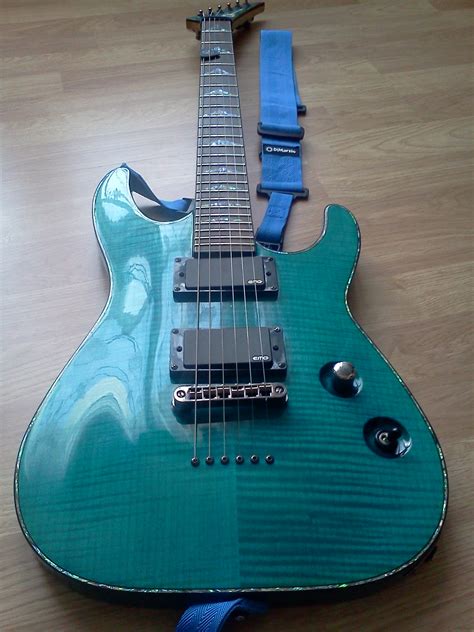 Photo Charvel Desolation Soloist DX-1 ST - Transparent Blue Smear ...