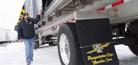 Flatbed Safety Tips All Truck Drivers Should Know - TanTara