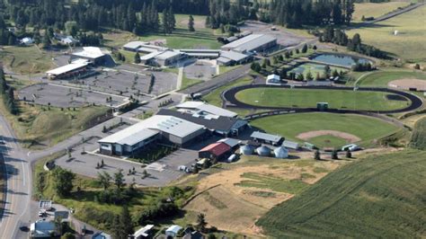 Freeman Elementary School evacuated due to burst sprinkler | krem.com