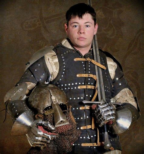 Historical Costume, Historical Clothing, Character Portraits, Character Art, Sca Armor, Century ...