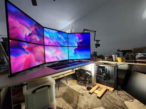 A 6 monitor Setup : r/battlestations