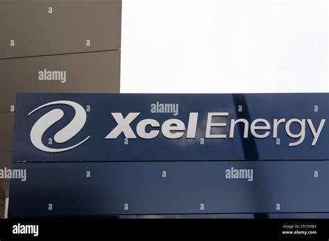 Xcel energy hi-res stock photography and images - Alamy