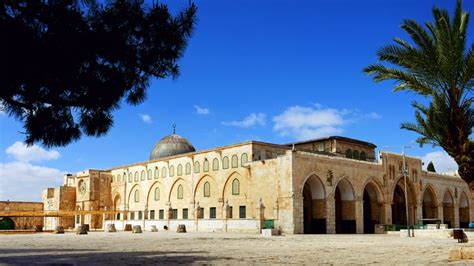 Menilik Masjid Al-Aqsa Palestina yang Asli dan Sejarahnya