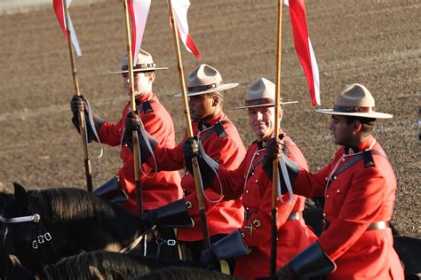 2560x1440 wallpaper | Mounted Police, Canadian, Canada, Rcmp, red, mid ...