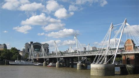 Hungerford Bridge and Golden Jubilee Bridges - Bridge - visitlondon.com