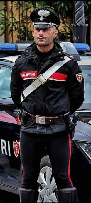 Carabinieri | Men in uniform, Handsome men, Men's uniforms