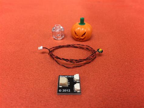 LEGO Pumpkin Head with Warm White LED Light | Brickstuff