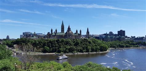 a panorama of parliament : r/ottawa