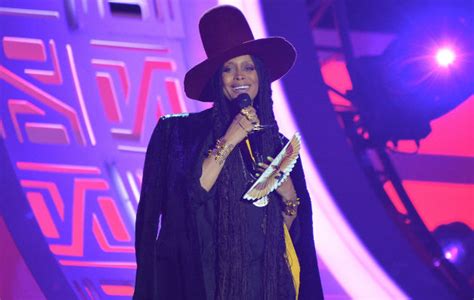 Erykah Badu reveals what the real 'Ms. Jackson' thinks of Outkast's ...