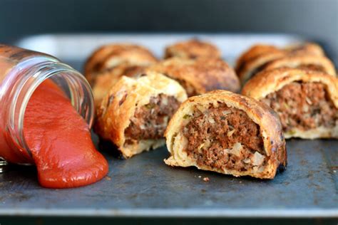 Easy Australian Sausage Rolls Recipe - Roaming Required