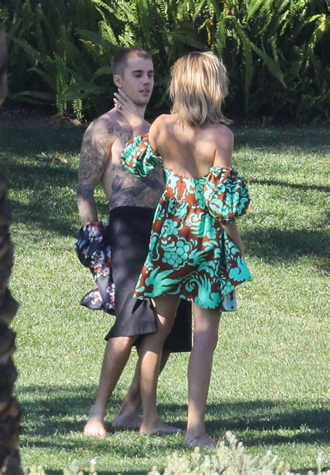 HAILEY and Justin BIEBER on the Set of a Photoshoot in Los Angeles 12/04/2018 – HawtCelebs