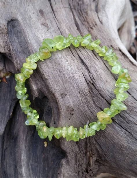 27 Creative Peridot Birthstone Month Jewelry Designs | Craft Minute